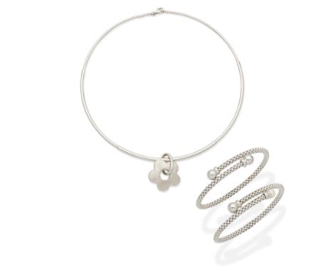 PENDANT/NECKLACE AND TWO BANGLES1st: The necklace with flower-shaped pendant on an omega-linked collar, 2nd: The cuff of fanc