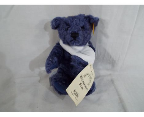 Steiff  - a Steiff Bears of the Week entitled Wednesday's Bear, in mint condition issued by Danbury Mint