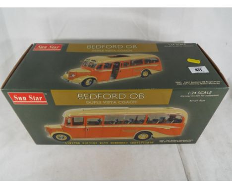 Sunstar - a diecast Bedford OB Deep Space Deuple Vista coach 1/24 scale diecast collectors piece by Sunstar issued in a limit