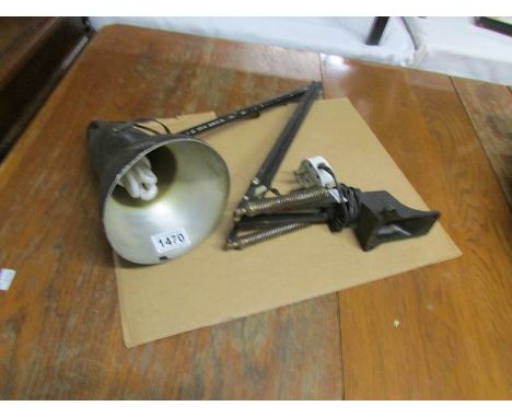 A workshop angle poise lamp.
