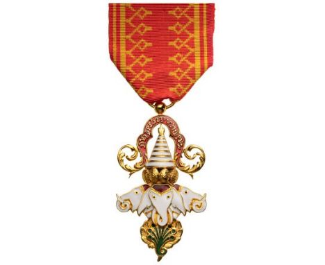 Knight's Cross, 5th Class, instituted in 1909. Breast Badge, 61x35 mm, gilt Bronze, obverse enameled,original suspension ring