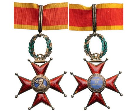 Commander's Cross, instituted in 1831. Neck Badge, 86x55 mm, gilt Silver, enameled on both sides, original suspension wreath,