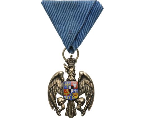 Officer's Cross, 4th Class, instituted in 1933. Breast Badge, 52x38 mm, gilt Silver, centre enameled, hallmarked "575"â€š mak