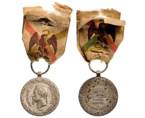 Breast Badge, Silver, 30 mm, signed Barre, original suspension ring and faded ribbon. I