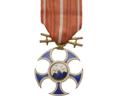 Decoration for Military Personnal. Breast Badge, 41 mm, gilt Bronze, original suspension device and ribbon. I"