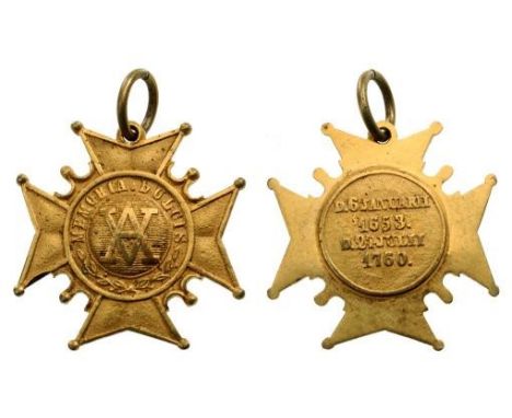 Knight`s Cross. Breast Badge, gilt bronze, 38 mm, original suspension ring. I