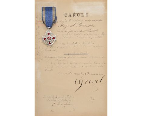 Knight 's Cross, 1st Model, Civil. Breast Badge, 42 mm, Silver, both sides enameled, original ring and ribbon. Comes with awa