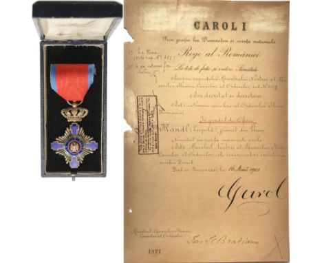 Knight 's Cross, 1st Model, for Civil. Breast Badge, 63x41 mm, Silver, both sides red enameled, obverse medallion with cipher