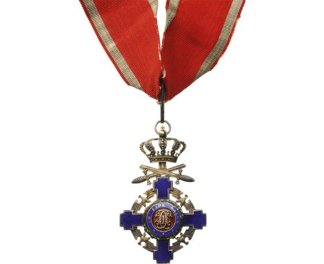 Commander's Cross, 2nd Model (1932) for Military in Time of Peace. Neck Badge, 80x50 mm, gilt Silver, hallmarked "118-37, cro