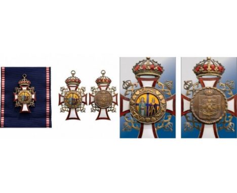 Grand Cross Badge. Sash badge in gilt silver with red bordered, white enameled arms, royal monograms "G", center medallion in