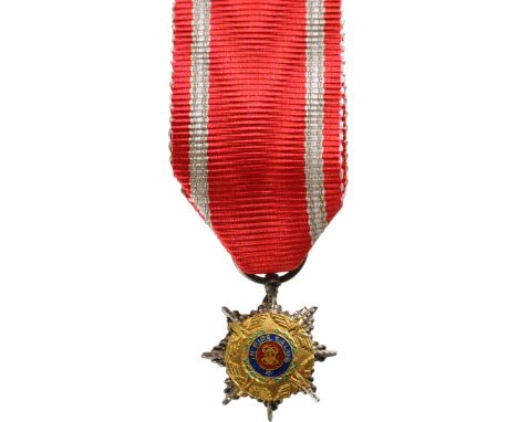 Grand Officer`s Star, 2nd Model for Civil Miniature, Breast Star, 12 mm, Silver gilt, supreimposed parts enameled, maker`s ma
