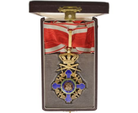 Commander's Cross, 2nd Model (1932) for Military in Time of Peace. Neck Badge, 63x50 mm, gilt Silver, hallmarked "crown", mak