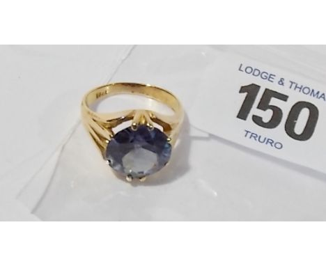 18ct cold synthetic Alexandsite cocktail ring, stamped 750, weight 7.6g approx.