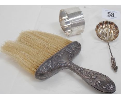 Victorian silver apostle sugar sifter spoon with scallop shell bowl, Sheffield 1897, together with a napkin ring and a clothe