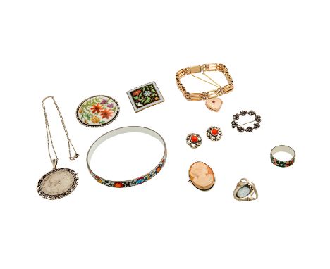 10-teiliges Konvolut Silberschmuck und Doublé, bestehend aus 1 Armband, 1 Kette + Anhänger, 4 Broschen (max. 4,5 cm), 2 Ringe