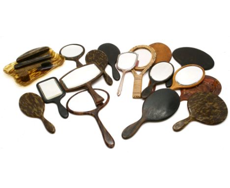 A quantity of vintage hand mirrors, to include a Halex example, rosewood examples, faux tortoiseshell example, and a faux tor