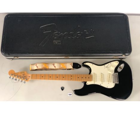 Fender Stratocaster USA electric guitar with strap and hard case, no. 420900 from 1980's.