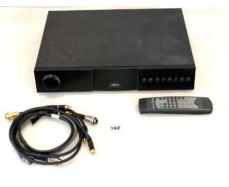 Naim NAP202 pre-amplifier with leads and remote control