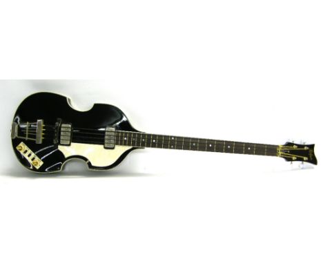 Hofner Contemporary series CT500/1 violin bass guitar, black finish, some light surface wear, electrics appear to be in worki