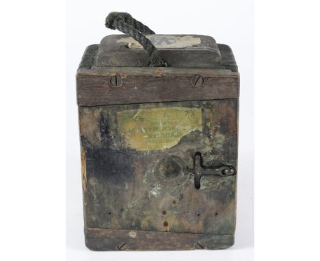 A rare Great War wooden ammunition box for the Webley MKV1 .455, Revolver ammunition. Dovetail sliding top with ring pull cat