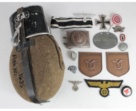 German WW1 & WW2 medals, badges, plaques and an Army Canteen flask   (qty)