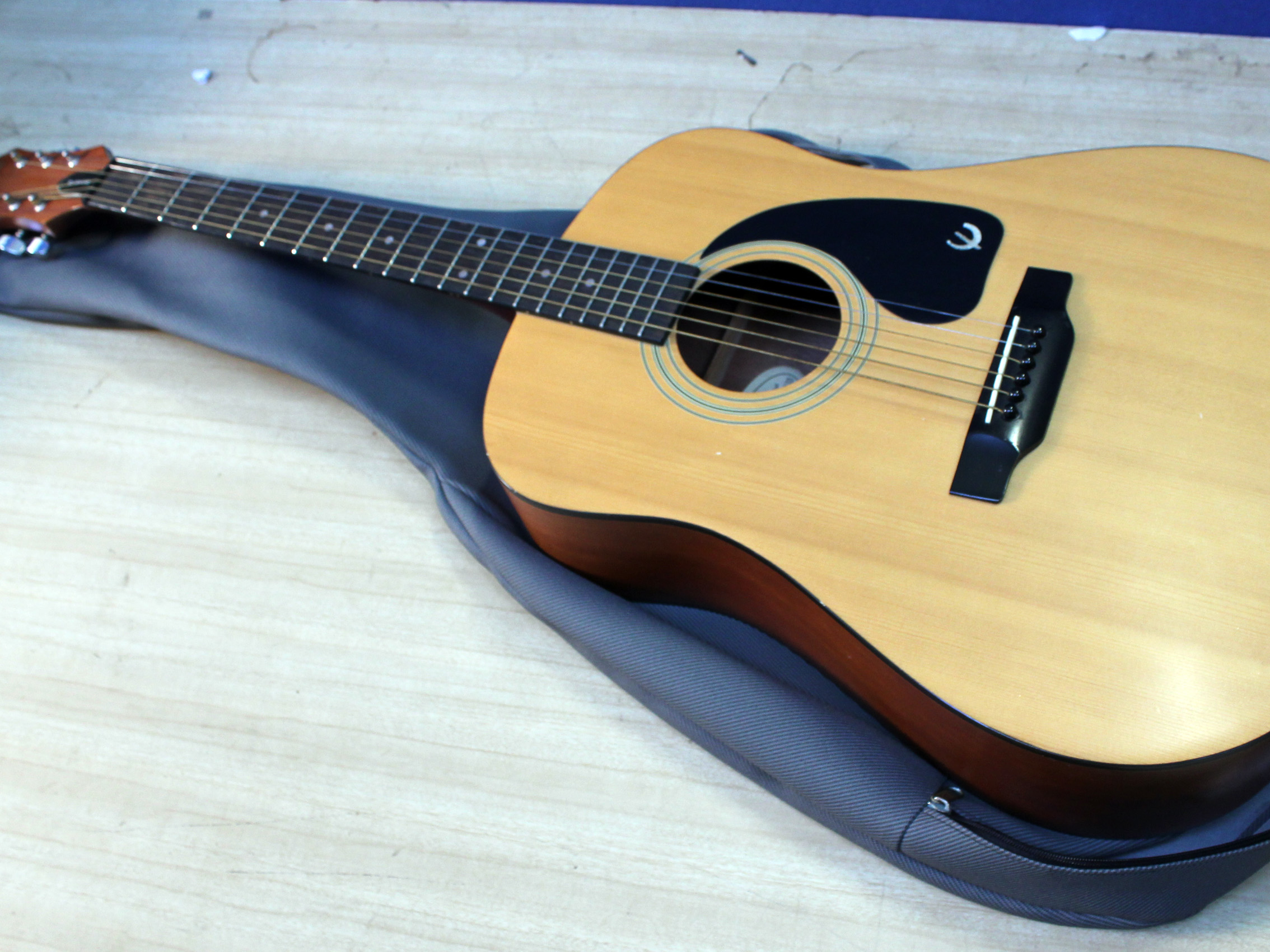 A Gibson Epiphone PR200 steel strung acoustic guitar. Condition used