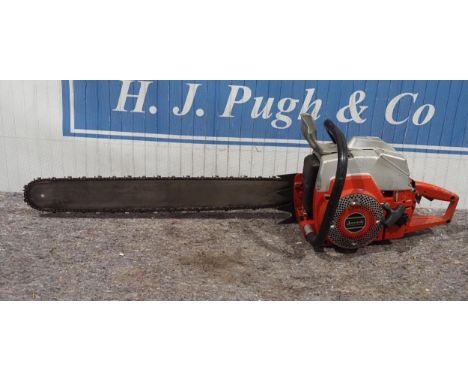 Jonsereds professional chainsaw 