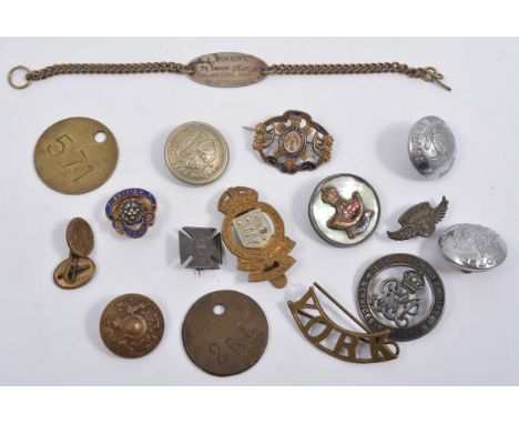 The Durham Light Infantry World War One sweetheart badge, Camerons Highlanders enamelled badge, Order of the Garter cap badge