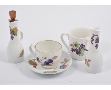 Various Royal Worcester Evesham pattern oven to tableware, and other general household china.