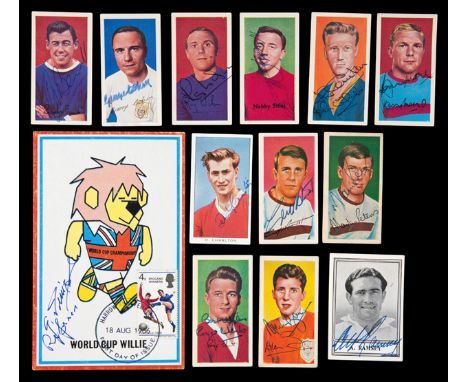 A set of 11 "Famous Footballers" colour trade cards signed by the England 1966 World Cup winners,
issued by Barratt & Co Ltd;