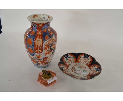 A Japanese porcelain dish of quatre lobe shape with Imari design together with a Japanese porcelain vase and a glass table li