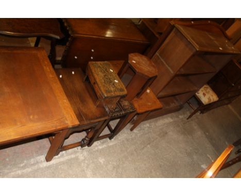 A QUANTITY OF ASSORTED FURNITURE TO INCLUDE BOOKSHELF, STOOL ETC.  (7)