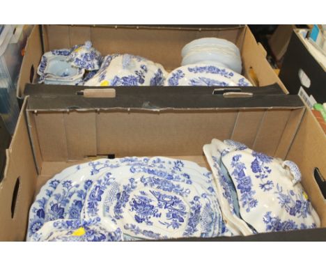 TWO TRAYS OF BLUE &amp; WHITE TEA &amp; DINNERWARE