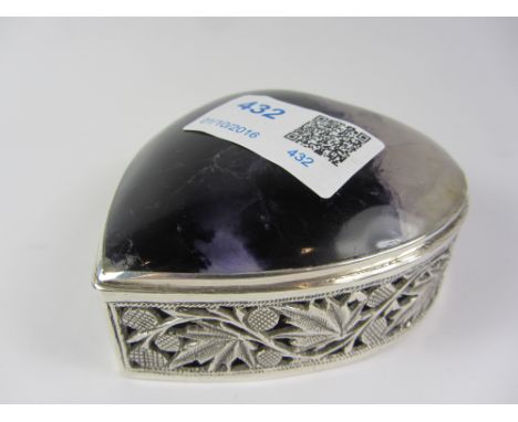 Silver heart shaped trinket box with Derbyshire Blue John lid and filligree sides  London 1973 makers mark KBJ diameter 8cm C