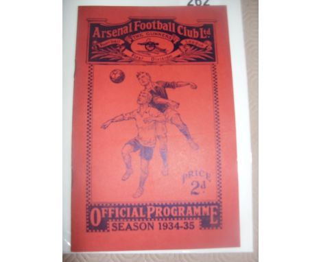 1934 Charity Shield Football Programme: Played at Highbury between Arsenal and Manchester City. Due to minor professional rep