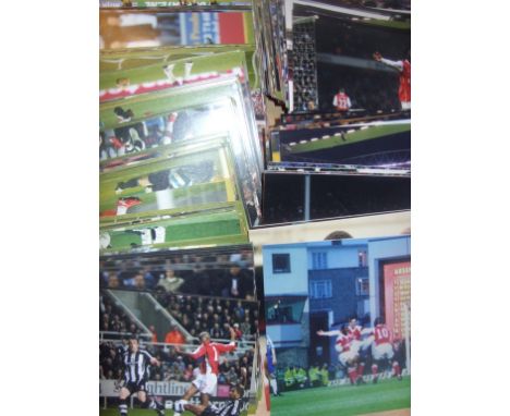 Arsenal Football Photo Collection: A nice collection of 6x4" colour reproduction photos in excellent condition.
