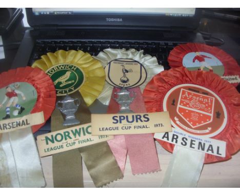 Football Rosette Collection: Includes Leeds Utd 1965 and FA Cup Winners, Arsenal double winners x 3 and many picked up by ven