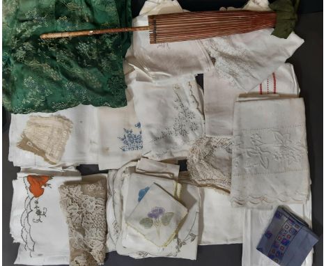 Mixed box of textiles including a vintage oriental robe (made in Singapore), oriental paper parasol and vintage white table l