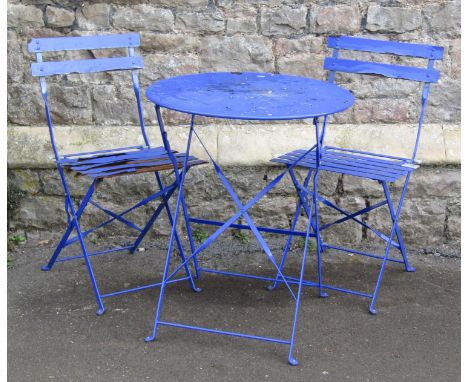 A contemporary weathered painted three piece folding light steel garden terrace/bistro set (af) 