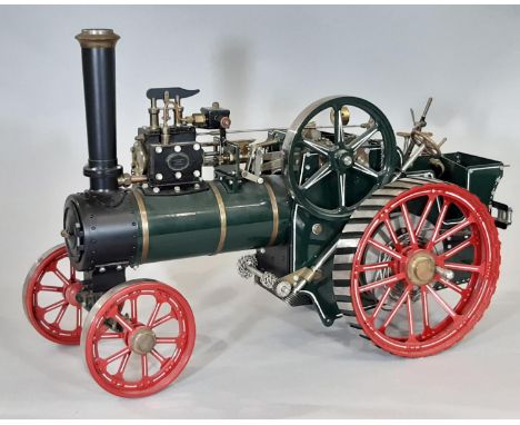 Live steam Agricultural Traction Engine by Maxwell Hemmens Precision Steam Models with green and red paintwork, 18in. with or