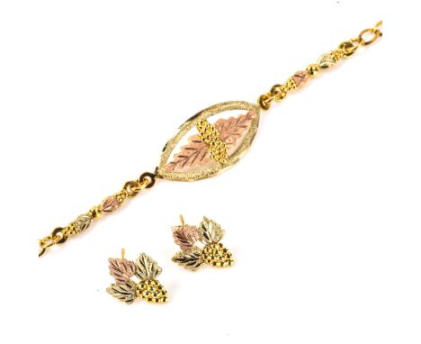 A Vintage American 9ct 3-colour gold matching bracelet and earring set, by Black Hills Gold, bracelet length 19cm, earring he