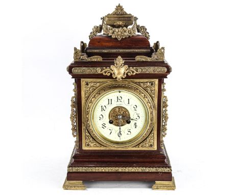 A late 19th/early 20th century mahogany and brass-cased 8-day mantel clock, by William Pearce of Brighton, cream enamel dial 