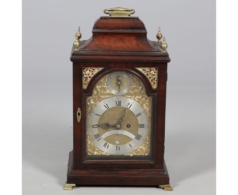 A GEORGE III LATE 18TH CENTURY TABLE CLOCK BY E HARVEY, BRENTWOOD. the 6 3/4" dial inscribed E Harvey, Brentwood, with pierce