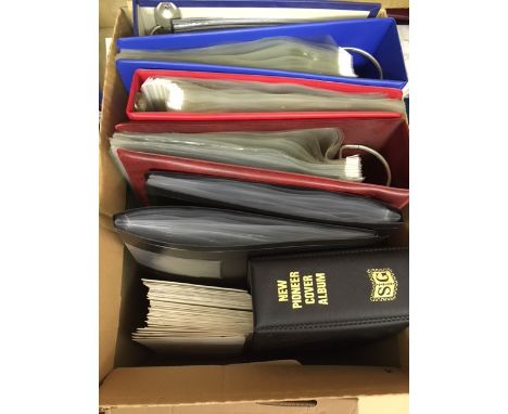 GREAT BRITAIN FIRST DAY COVERS : Accumulation of First Day Covers in various albums and loose mainly 1990's onwards, plus a f