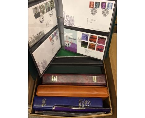 GREAT BRITAIN : First day Covers in 6 albums 1960's to 2006 