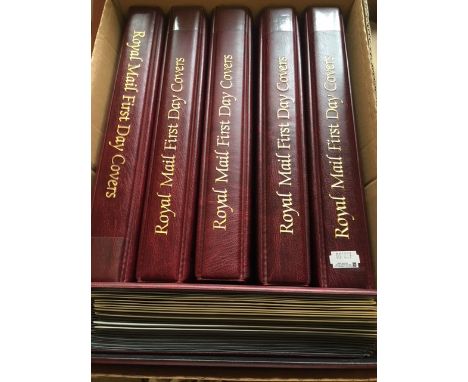 GREAT BRITAIN FIRST DAY COVERS : Collection of First Day Covers from 1978 to 2014 in 6 albums