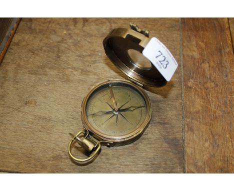 A Colonometer compass