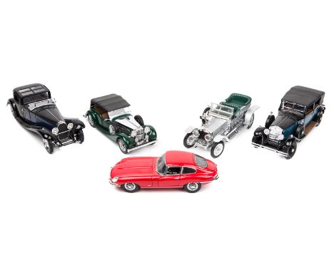 5 Franklin Mint 1:24 scale cars. 1912 Rolls Royce Silver Ghost in metallic silver. 1929 Rolls Royce Phantom 1 in black and mi