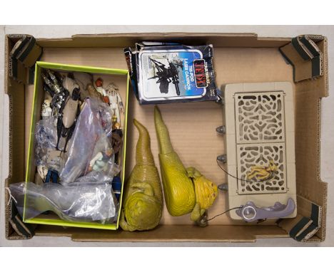 A quantity of Star Wars 3.75" 1970’s/80’s figures. Including 39 loose examples (without weapons or accessories). Plus a Speed