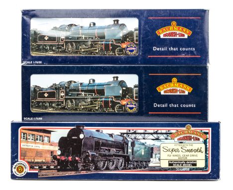 3 Bachmann OO (ex SR) tender locomotives. A Lord Nelson class 4-6-0 Sir Walter Raleigh 30850 (31-405) in BR Brunswick green l